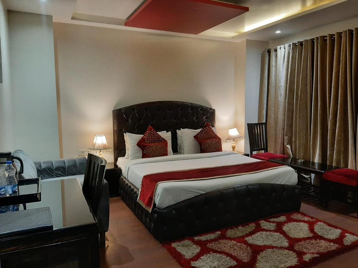 Karan Holidays Delhi  Ngoại thất bức ảnh