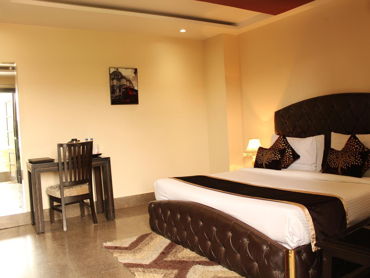 Karan Holidays Delhi  Ngoại thất bức ảnh